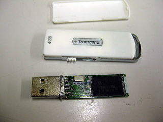 Transcend　4GB-USBメモリ